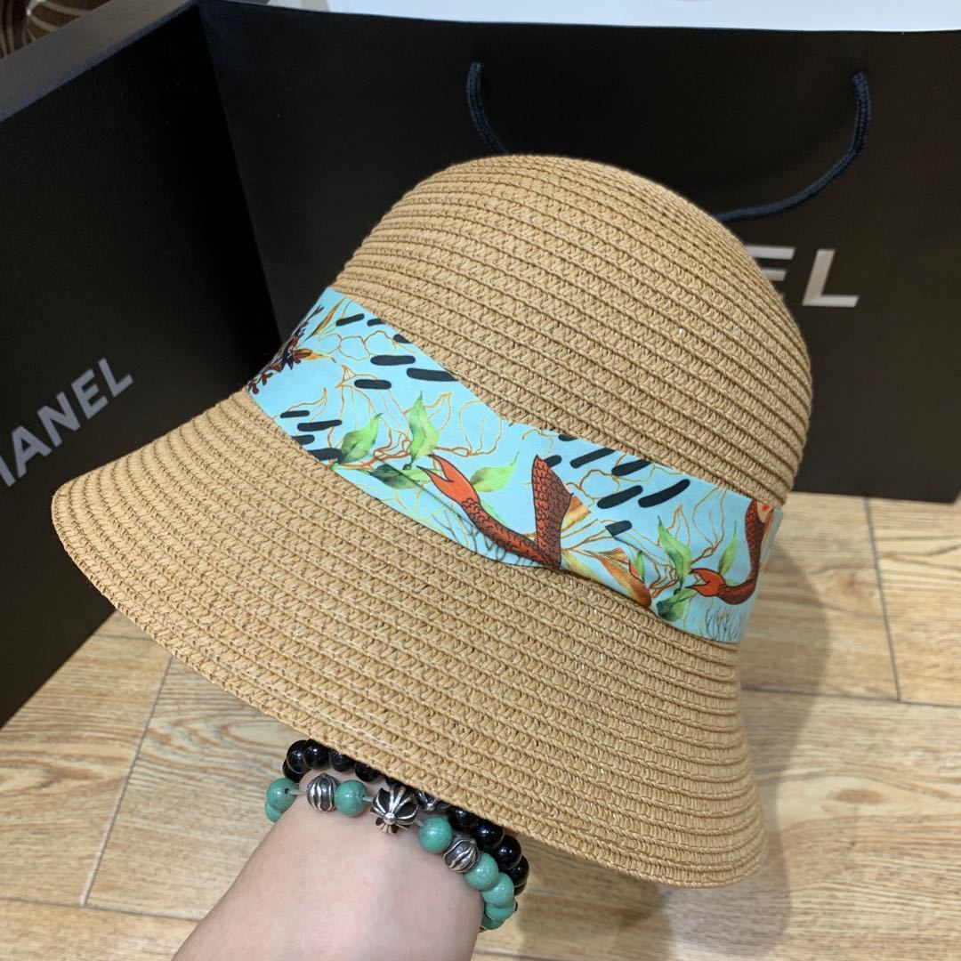 Women's Sun Straw Hats UV Protection Hats UPF 50 with Mermaid Strap