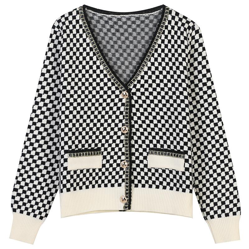 Women's Sweaters V-neck Long Sleeve Checkerboard Pocket Loose Knitted Cardigans