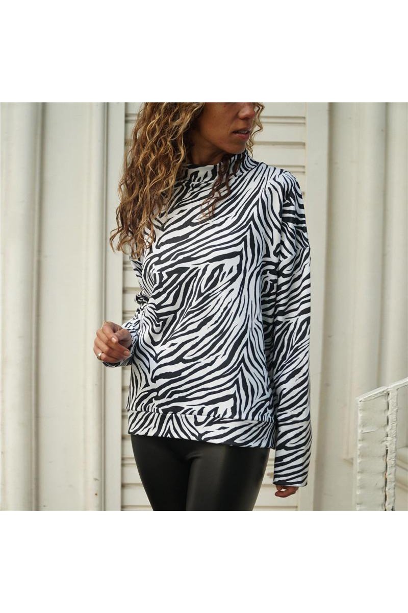 Zebra Pattern Long Sleeve Round Neck Sweatshirt