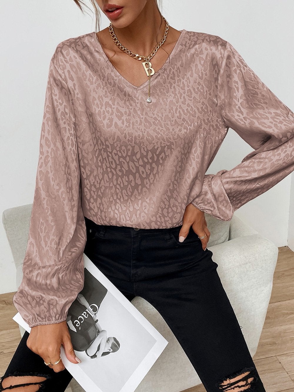 Women's Tops V-neck Pullover Leopard Print Long Sleeve Casual Shirts