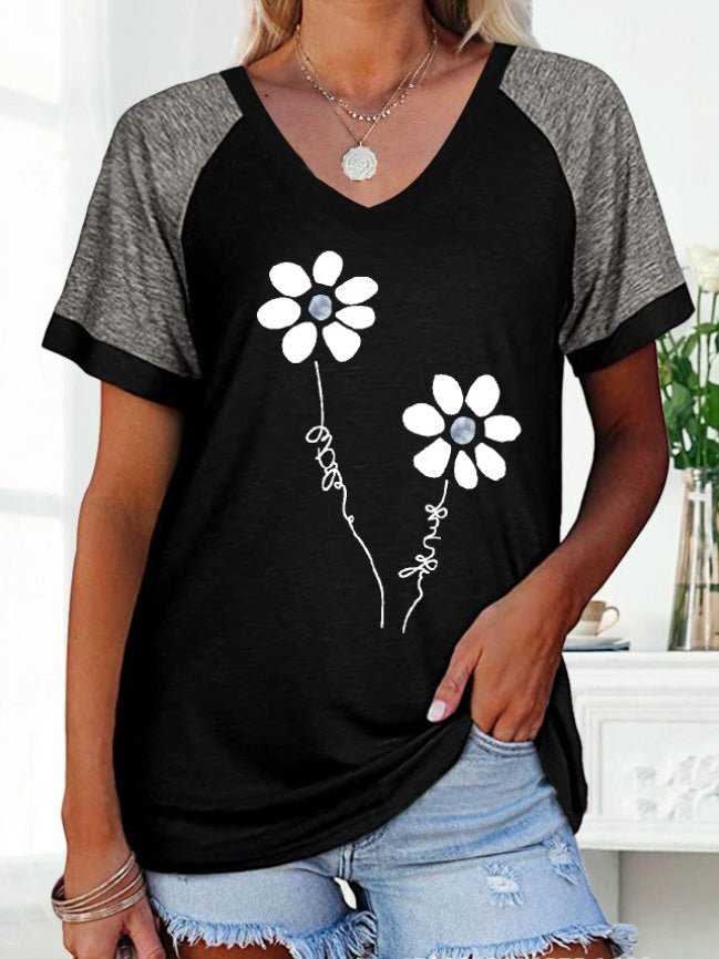 Women's T-Shirts Floral Print V-Neck Contrast Short Sleeve T-Shirt - T-Shirts - Instastyled | Online Fashion Free Shipping Clothing, Dresses, Tops, Shoes - 08/03/2022 - 20-30 - color-black