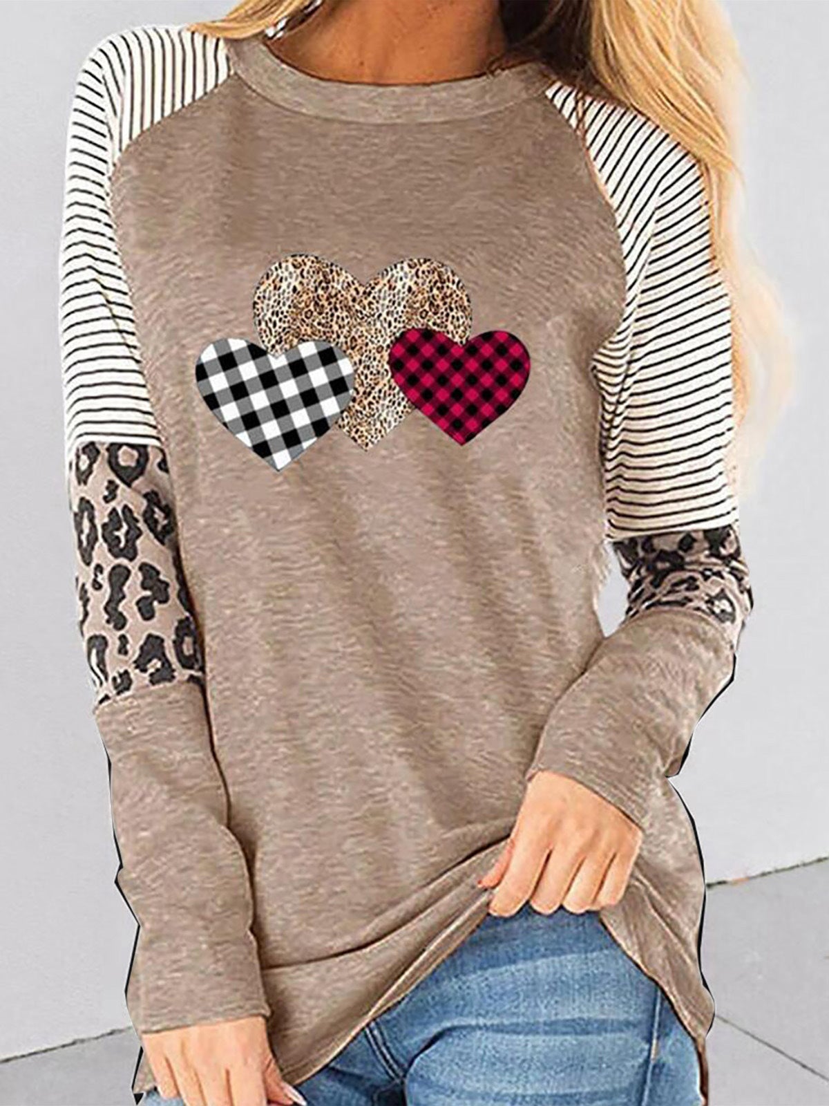 Women's T-Shirts Heart-Shaped Leopard Striped Round Neck Long Sleeve T-Shirt - T-Shirts - Instastyled | Online Fashion Free Shipping Clothing, Dresses, Tops, Shoes - 20-30 - 29/12/2021 - color-black