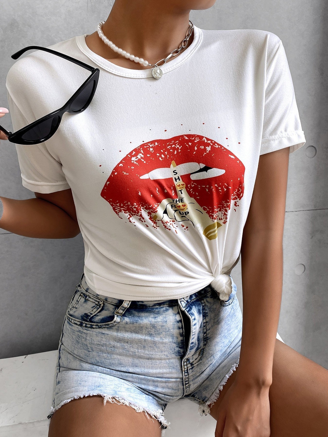 Women's T-Shirts Round Neck Lip Print Short Sleeve T-Shirt - T-Shirts - Instastyled | Online Fashion Free Shipping Clothing, Dresses, Tops, Shoes - 06/11/2022 - 20-30 - color-white